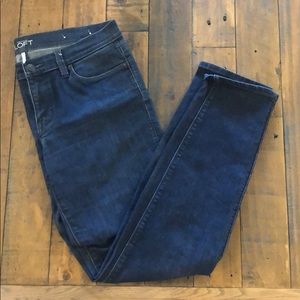 LOFT size 8 modern skinny jeans